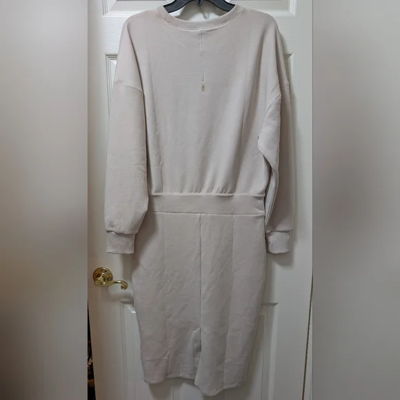Rhone Dreamglow Long Sleeve Sweatshirt Dress Sand Brown Tan size Medium M - Picture 2 of 5